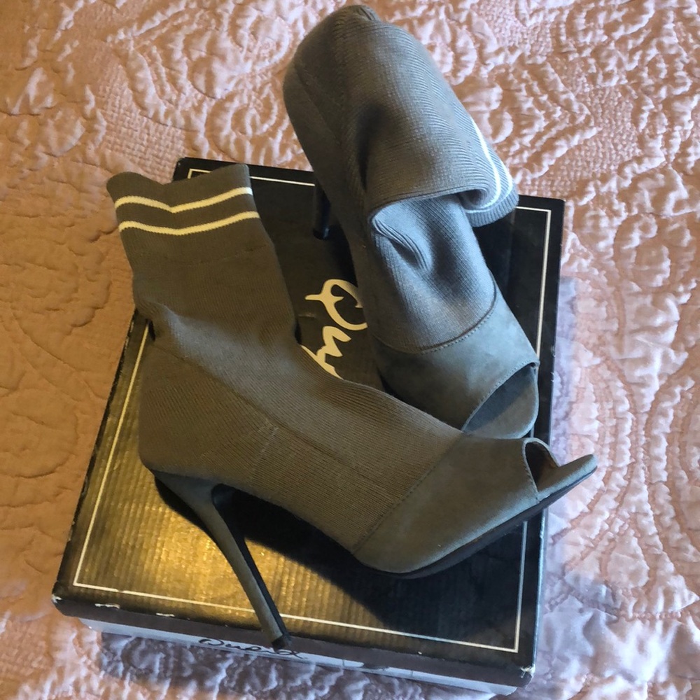 Gray 4 inch heel sock booties